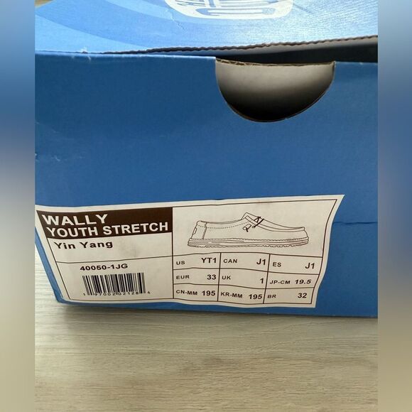 Hey Dude Wally Youth Stretch Black/White size 1 New In Box - Picture 12 of 14